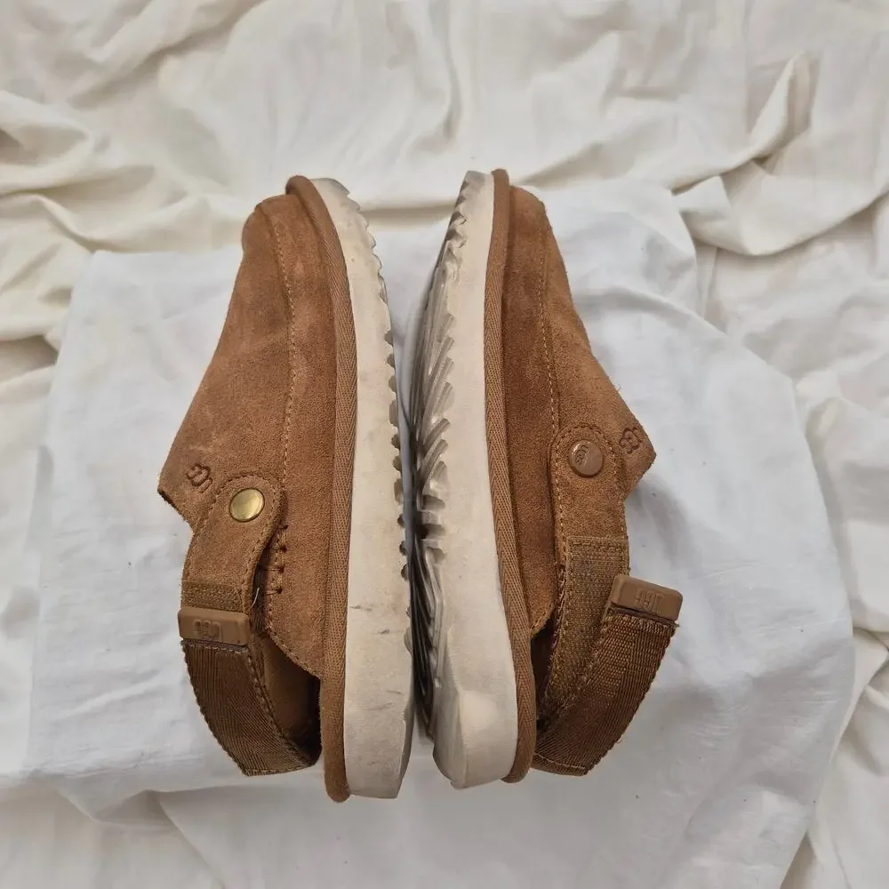 UGG Goldenstar Cozy Clog Cream chestnut Girl's size 3